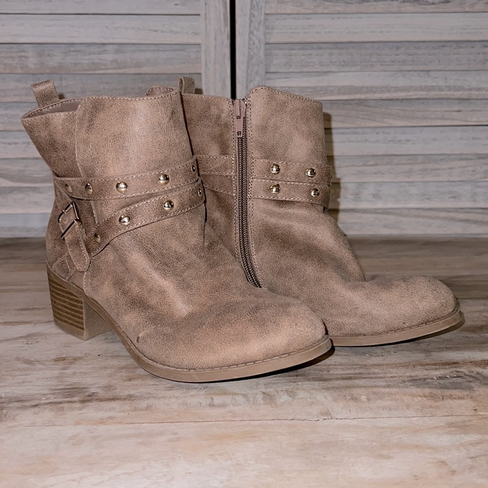 Girls MIA Zippered Ankle Boots Faux Suede Tan 5